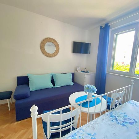 Apartmani Marko Tučepi Eksteriør billede