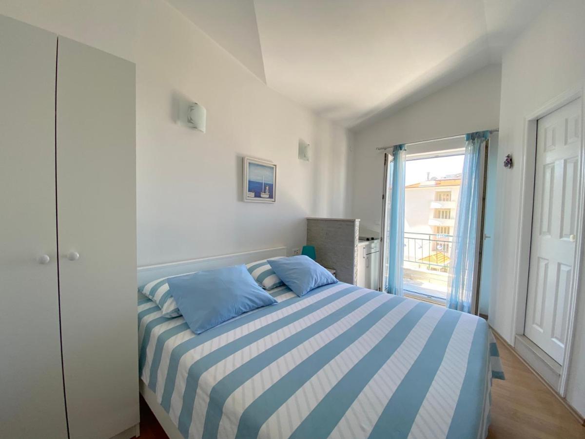 Apartmani Marko Tučepi Eksteriør billede