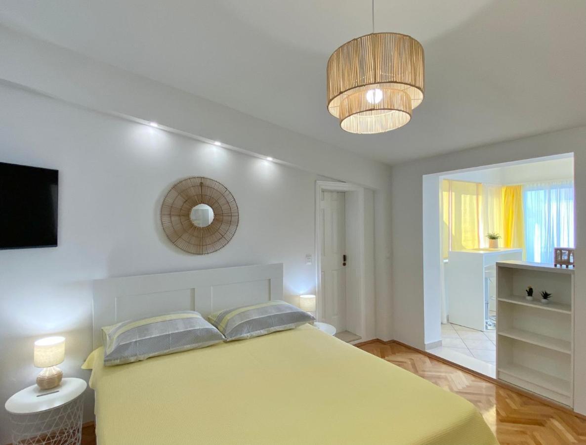 Apartmani Marko Tučepi Eksteriør billede