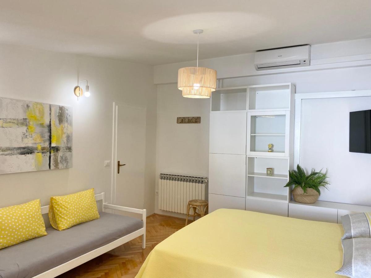 Apartmani Marko Tučepi Eksteriør billede