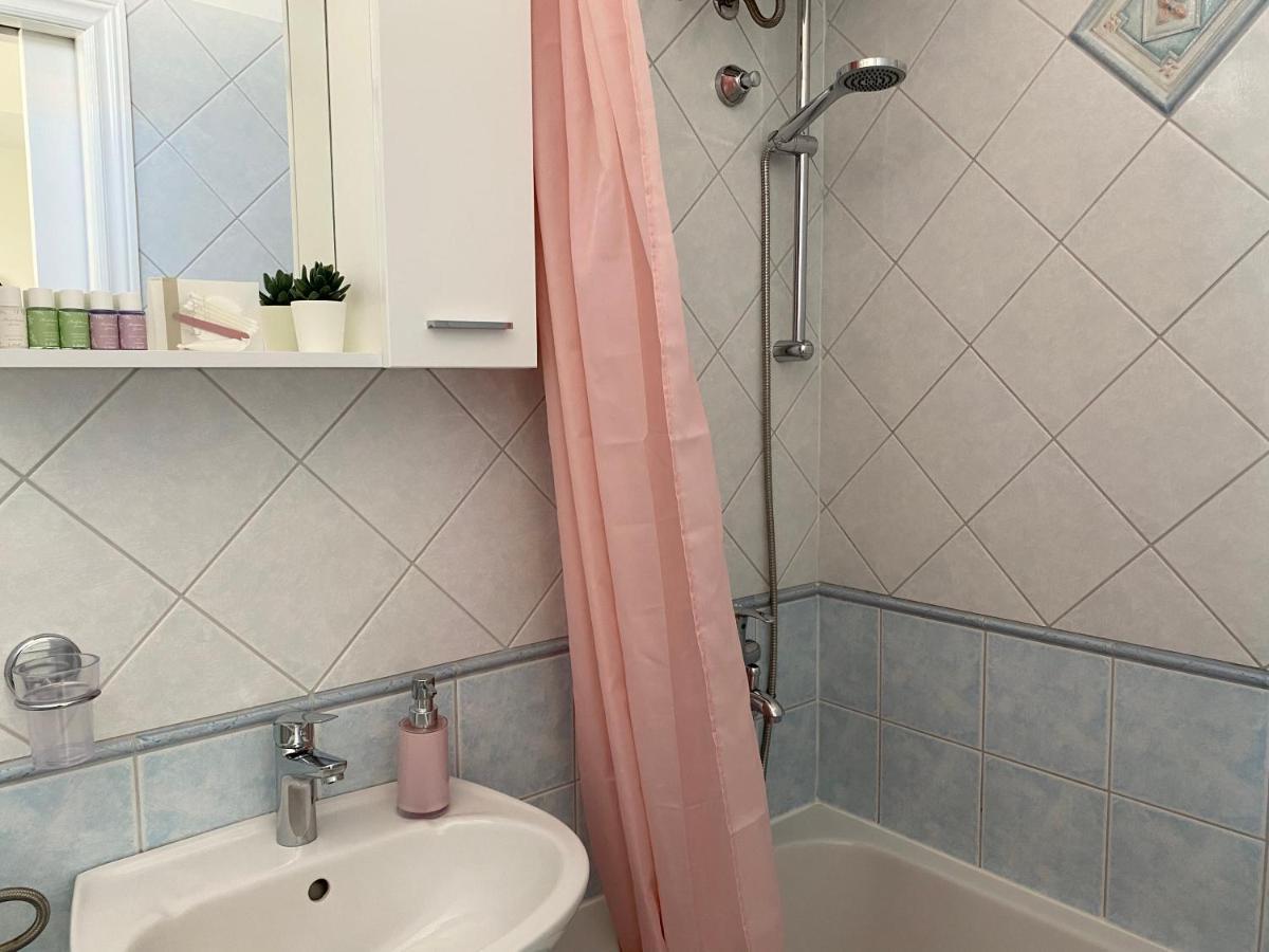 Apartmani Marko Tučepi Eksteriør billede