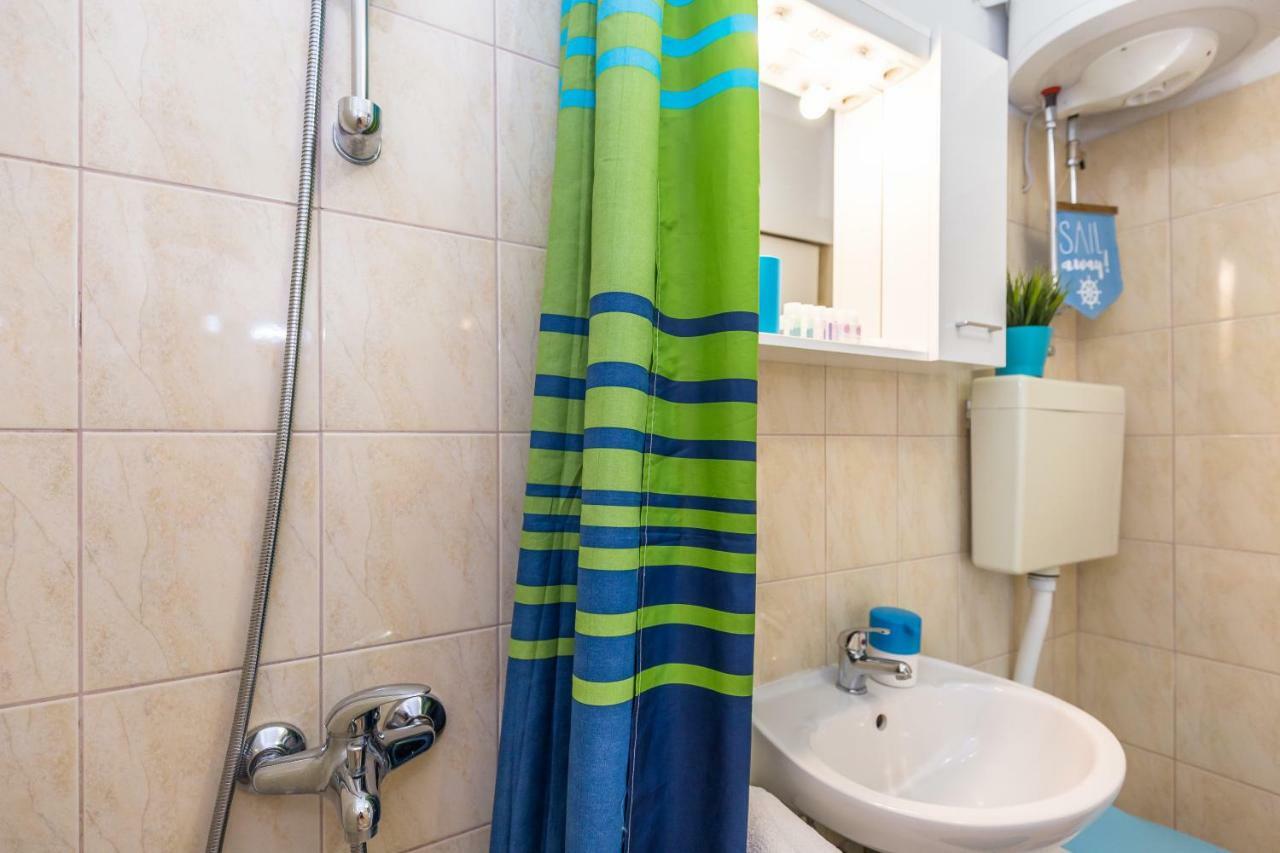 Apartmani Marko Tučepi Eksteriør billede