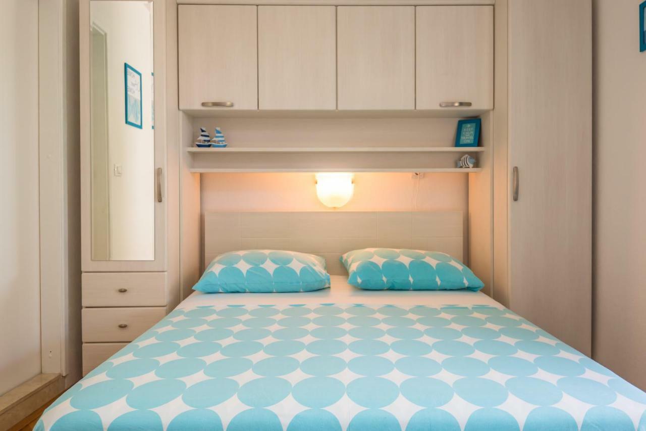 Apartmani Marko Tučepi Eksteriør billede